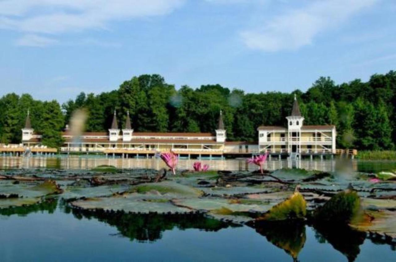 Marietta Apartman Hévíz Esterno foto
